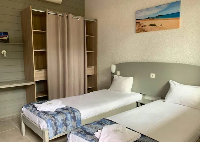 Camping Les Criques De Royan