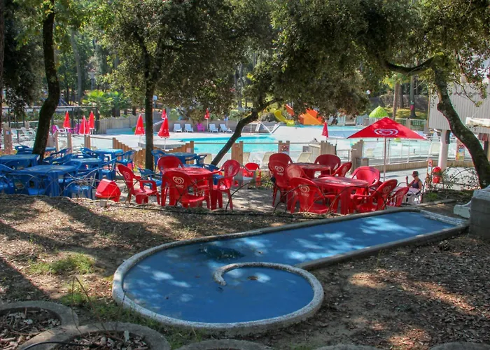 Camping Les Criques De Royan Holiday park