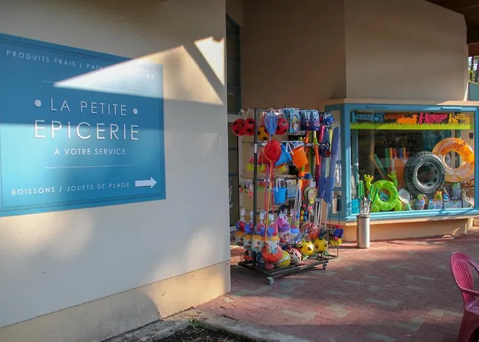 Holiday park Camping Les Criques De Royan 2*